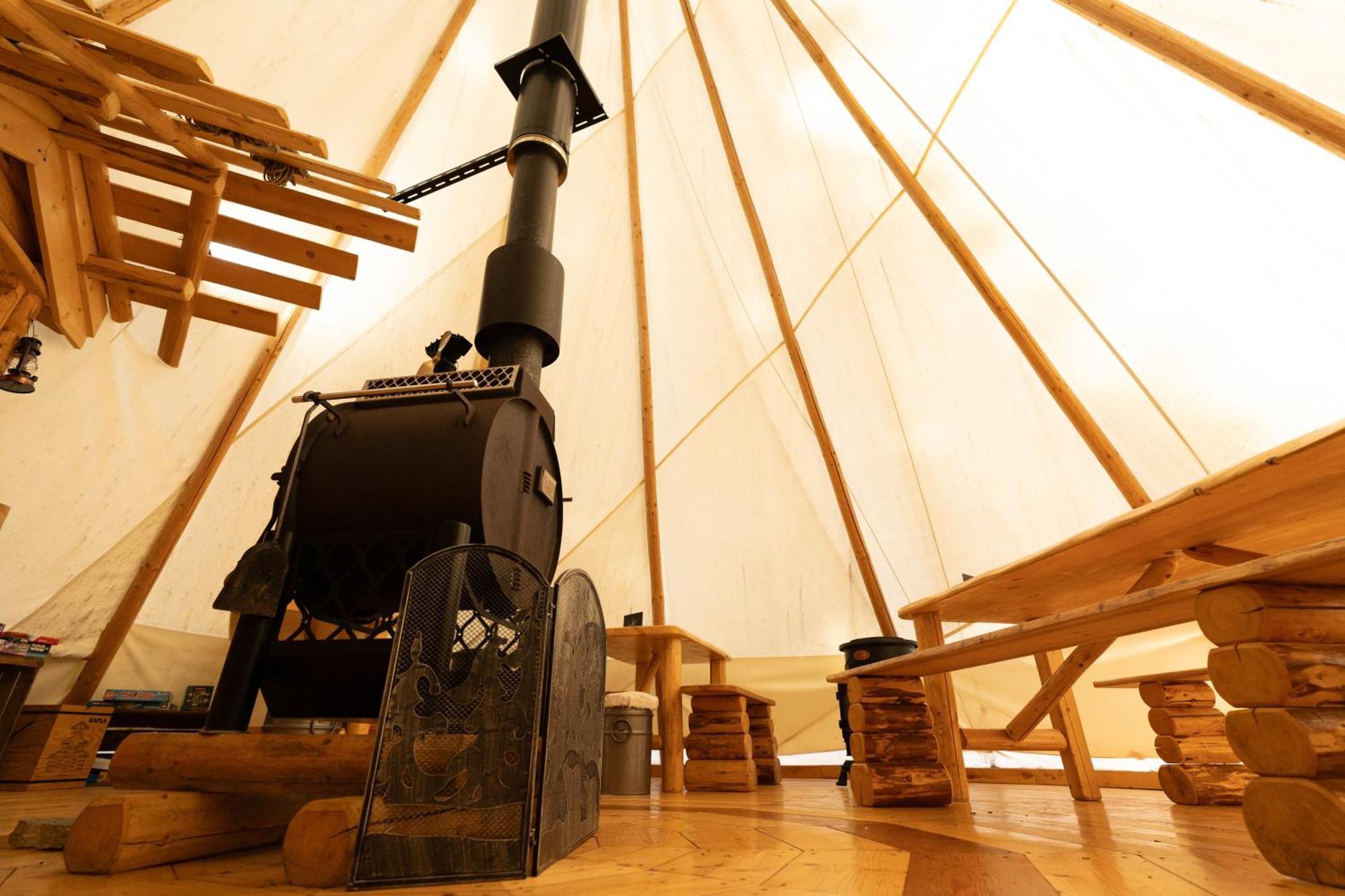 Altipik - Lodges Insolites Mont-Saxonnex Екстер'єр фото
