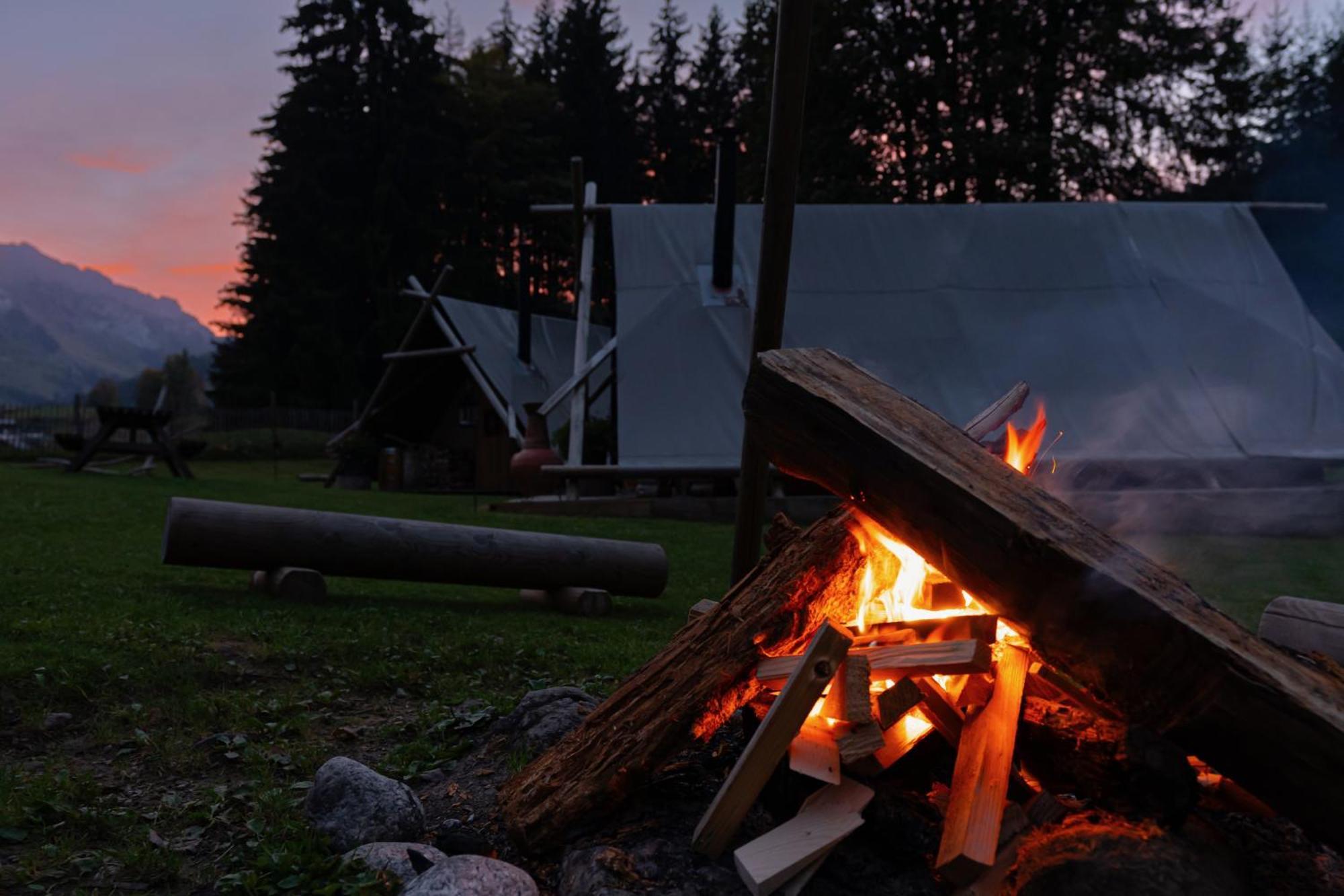 Altipik - Lodges Insolites Mont-Saxonnex Екстер'єр фото