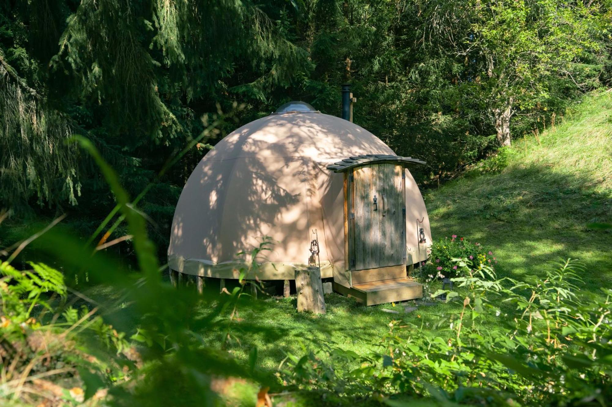 Altipik - Lodges Insolites Mont-Saxonnex Екстер'єр фото
